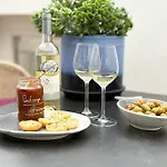 Charmante Maison Renovee Au Coeur Du Village De 度假居 *