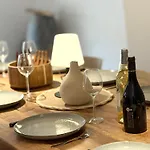 Charmante Maison Renovee Au Coeur Du Village De 度假居 *