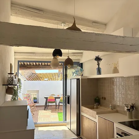 Tatil Evi Charmante Maison Renovee Au Coeur Du Village De