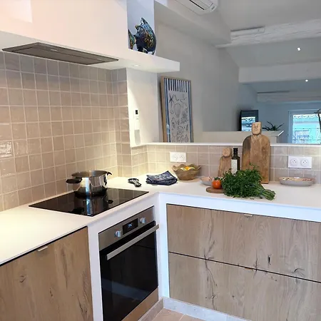 Charmante Maison Renovee Au Coeur Du Village De Tatil Evi